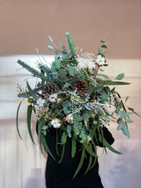 Ramo de invierno blanco y verde