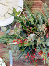 Tronco de flores navideño